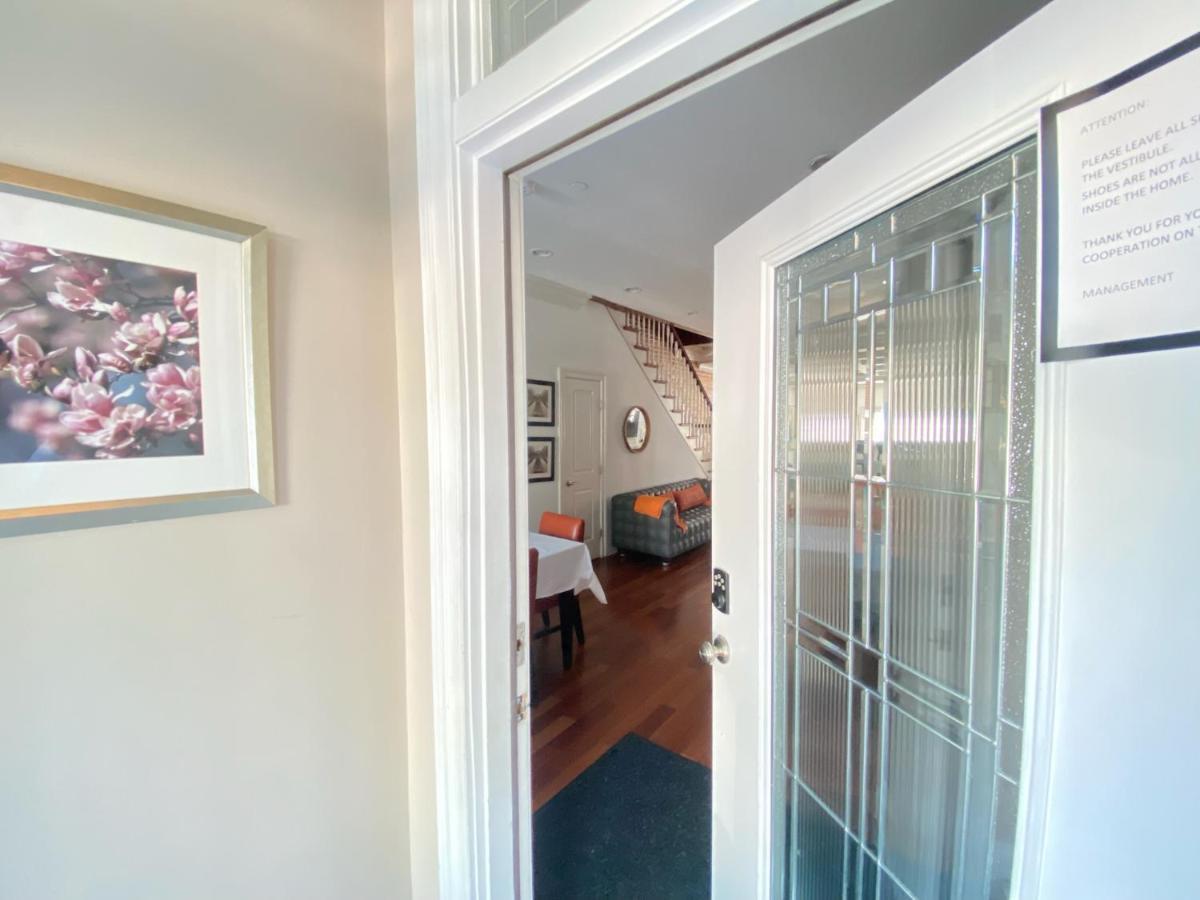 Classy Victorian Brownstone Subway Shopping Washington Eksteriør bilde