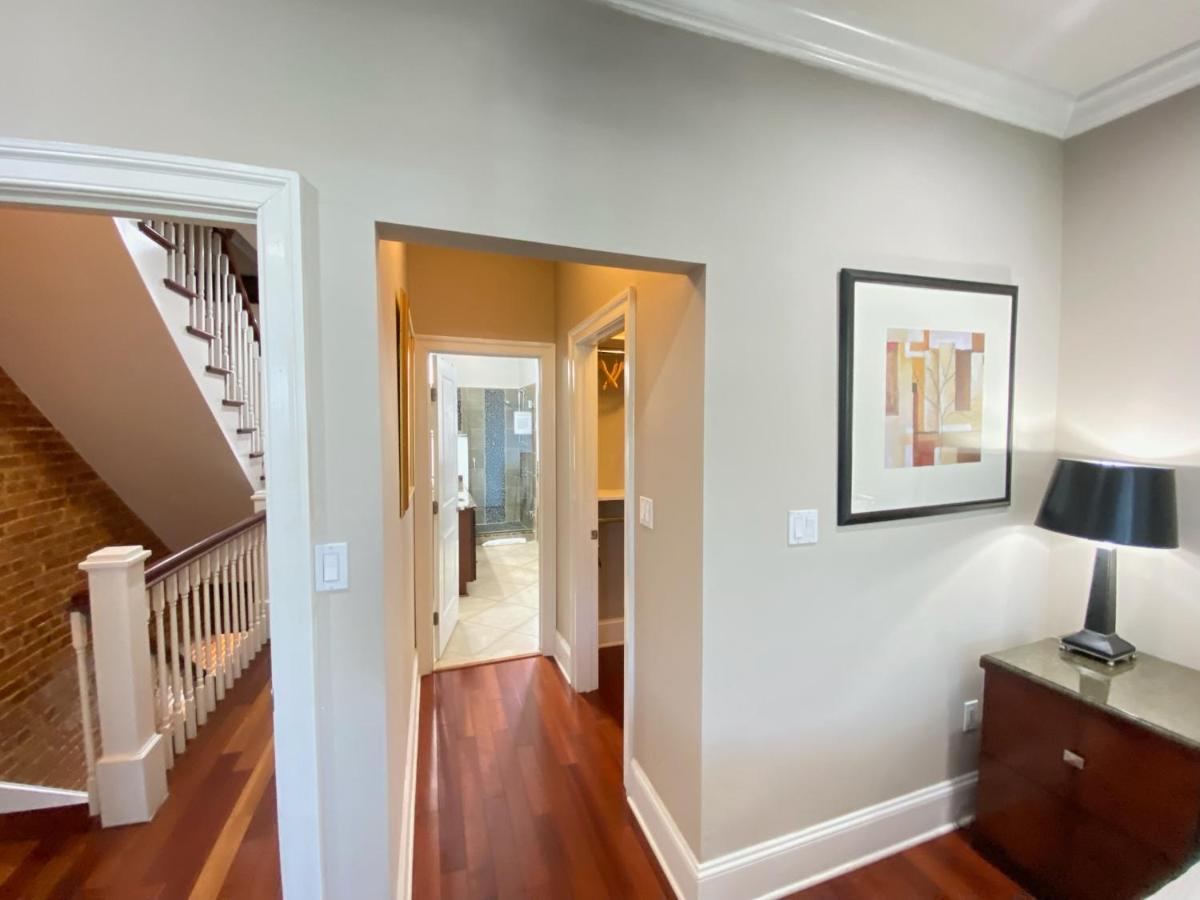 Classy Victorian Brownstone Subway Shopping Washington Eksteriør bilde